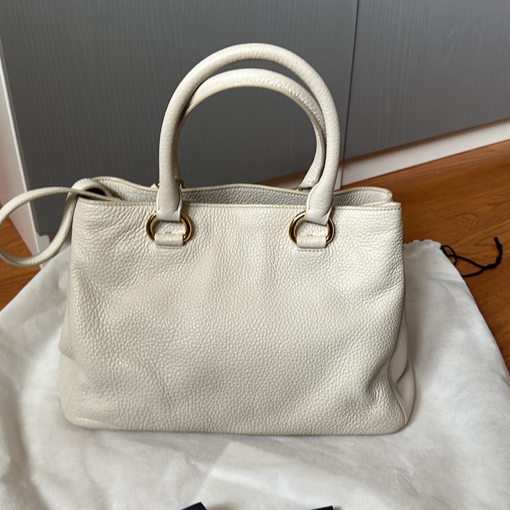 Prada authentic leather double bag  , gently used excellent condition 13*9*7 - Picture 3 of 8
